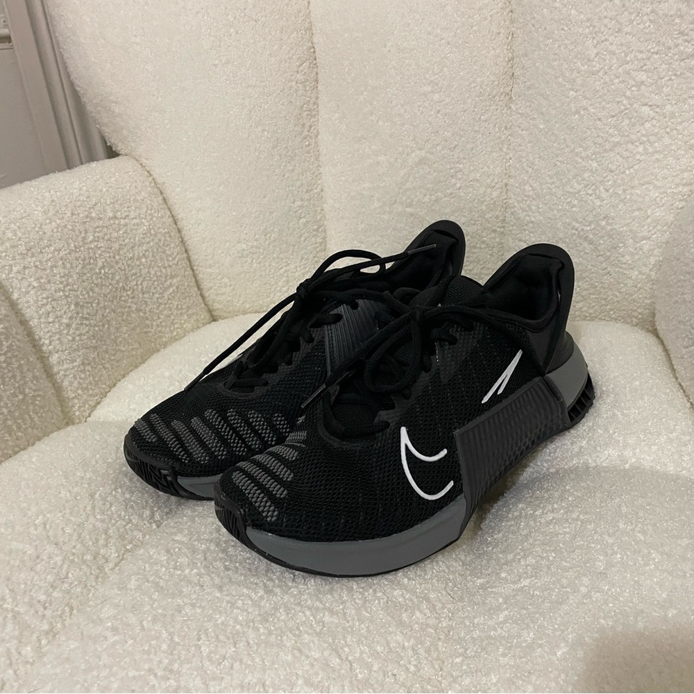 Nike Women's Metcon 9 Sneakers